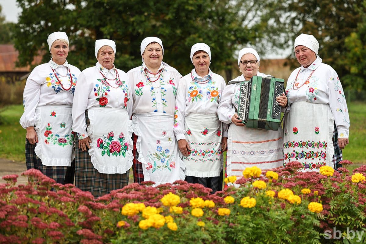 Amatarskaya ab'yadnanne "Susedachki".