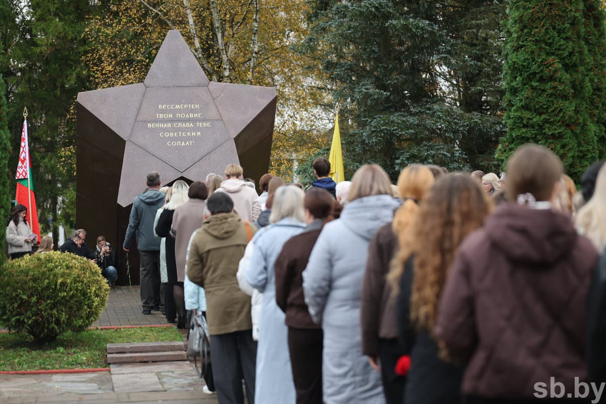 Польский гость особо отметил, что Беларусь идет другим, своим, правильным путем: