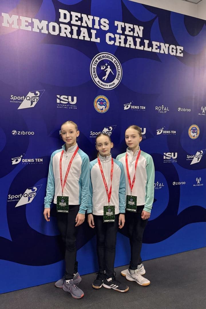 Juniors Maria Evtukhina, Yaroslava Knyazev, Varvara Stakhovich. Photo by DEUSHOR on figure skating