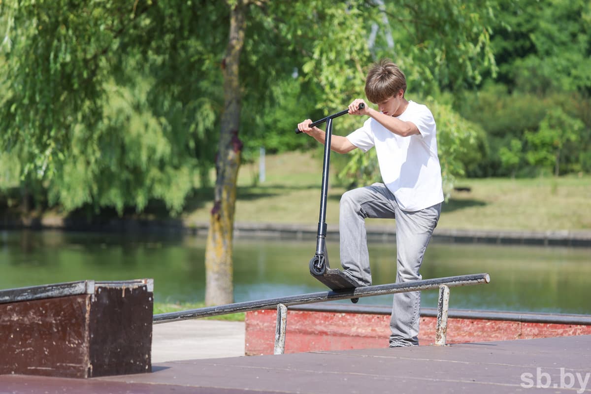 * On Sunday in Pruzhany on the skate platform of the stadium "Mukhavets" will be held competitions in stunt scooter.