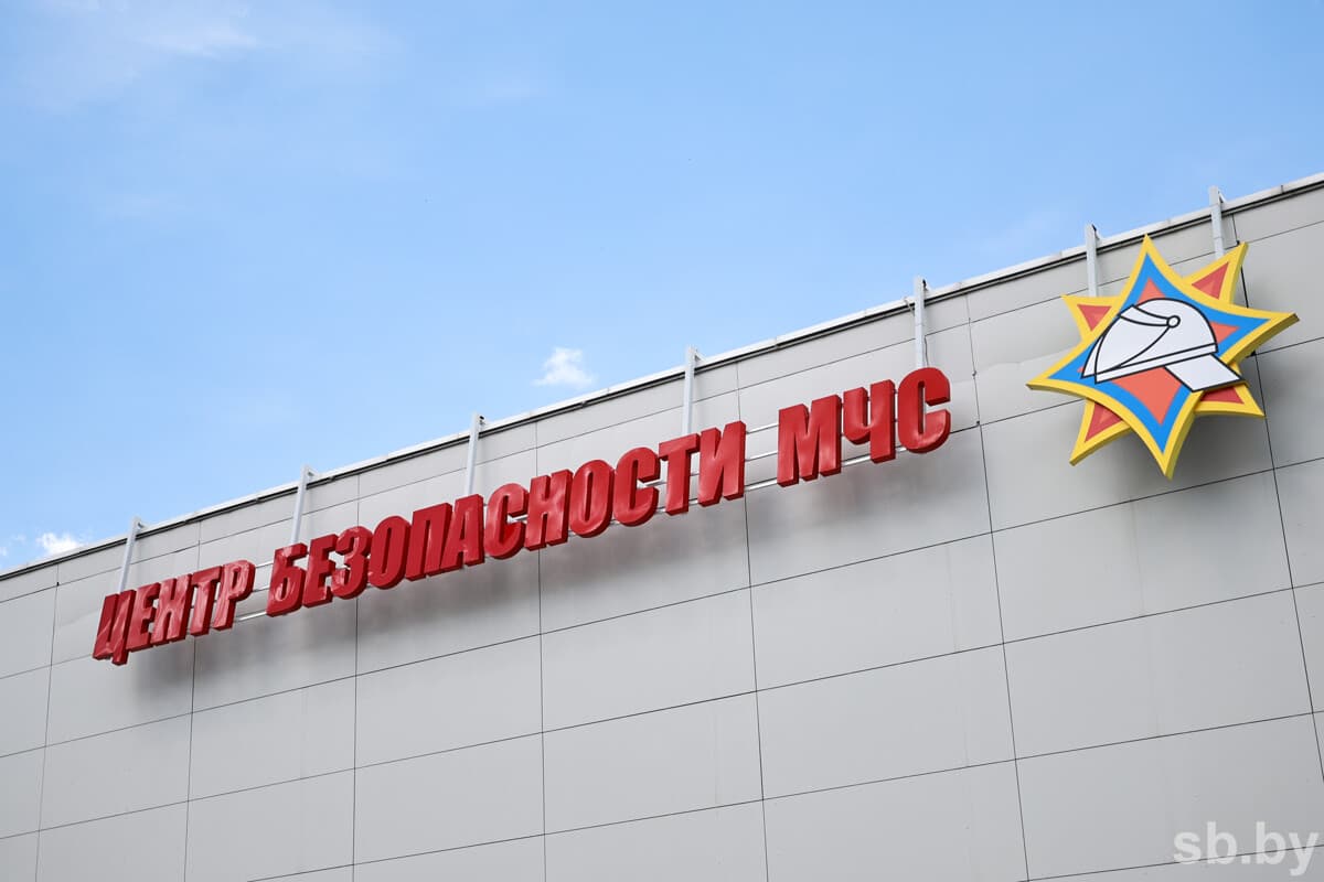 Если учащиеся городских школ могут посетить центры безопасности МЧС в своих районах, то у сельских такая возможность есть не всегда, отметил Алексей Кушнаренко: