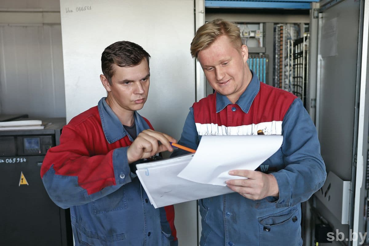 Timofey Kontsevenko together with mentor Vitaly Belov.