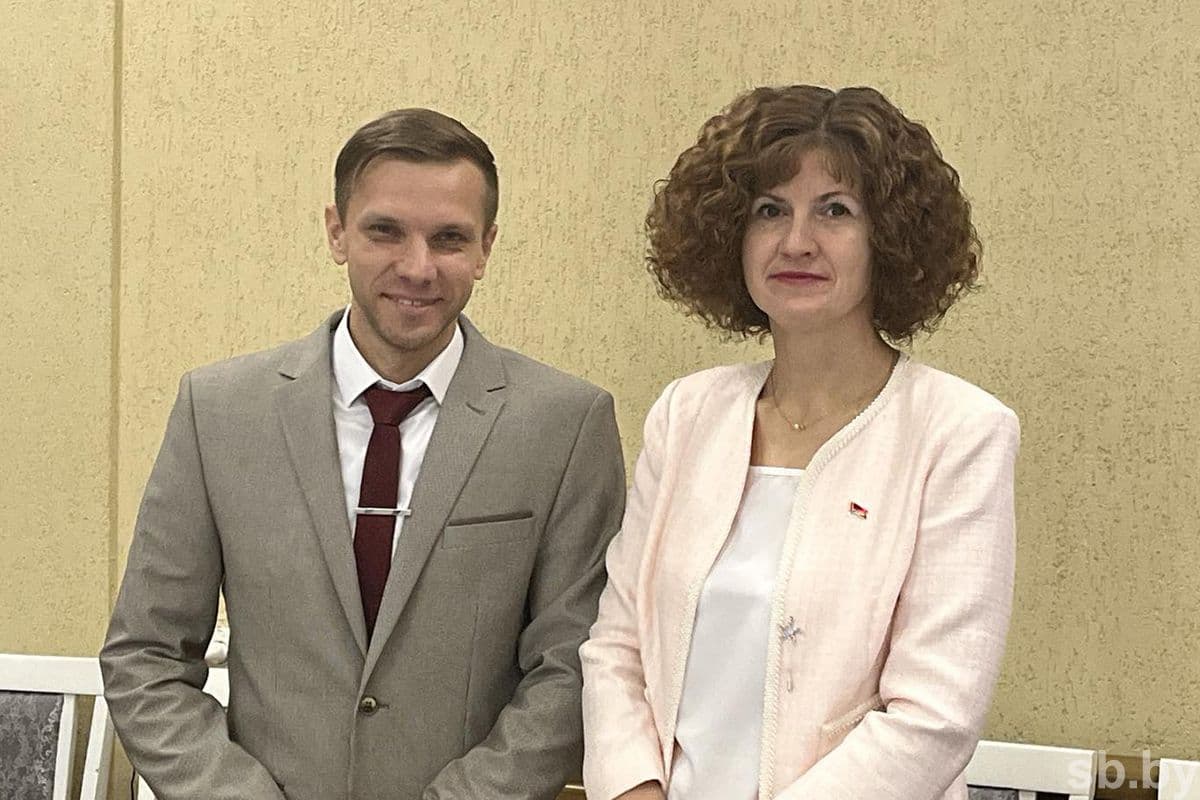 Vyacheslav Prishchepenko and Vice-Rector of Scientific Work of VSMU Elena Asiryan
