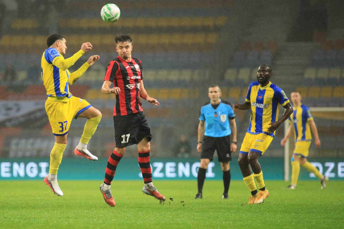 Tomorrow, October 25, the following matches will be played: Arsenal (Dzerzhinsk) - Dnepr (Mogilev), Slavia (Mozyr) - Torpedo-BelAZ (Zhodino), Neman (Grodno) - Dynamo (Brest).