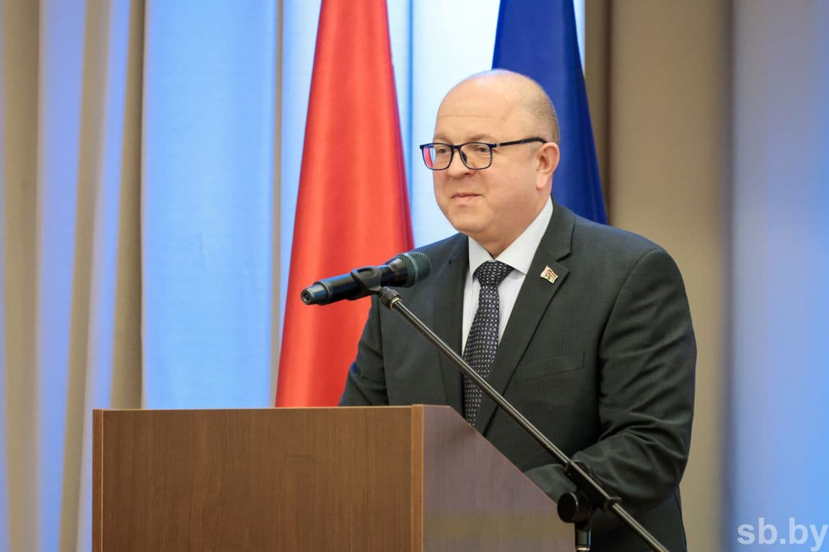 Дмитрий Жук