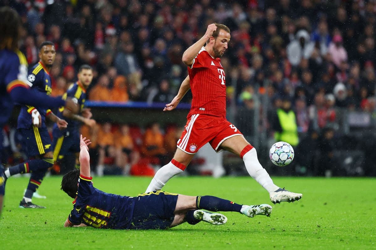 The maximum possible 9 points on the results of three rounds were scored by Paris Saint-Germain, Aston Villa, Liverpool, Real Madrid and Betis.