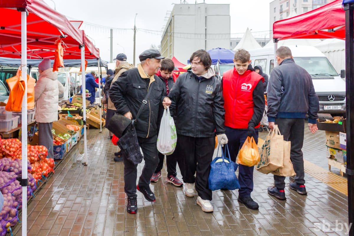 Alexey admits that he believes in the power of good deeds: today you will help, tomorrow you will:
