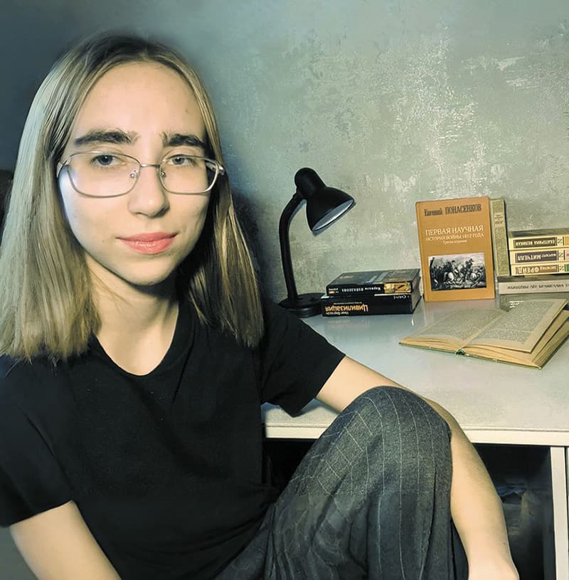 Daria admits that she is fascinated by old publications: