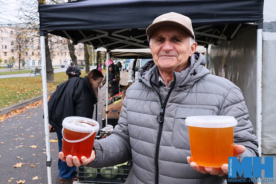 2026 10 09 gorod bulvar traktorostroitelej selskohozyajstvennaya yarmarka miczevich 15 kopiya