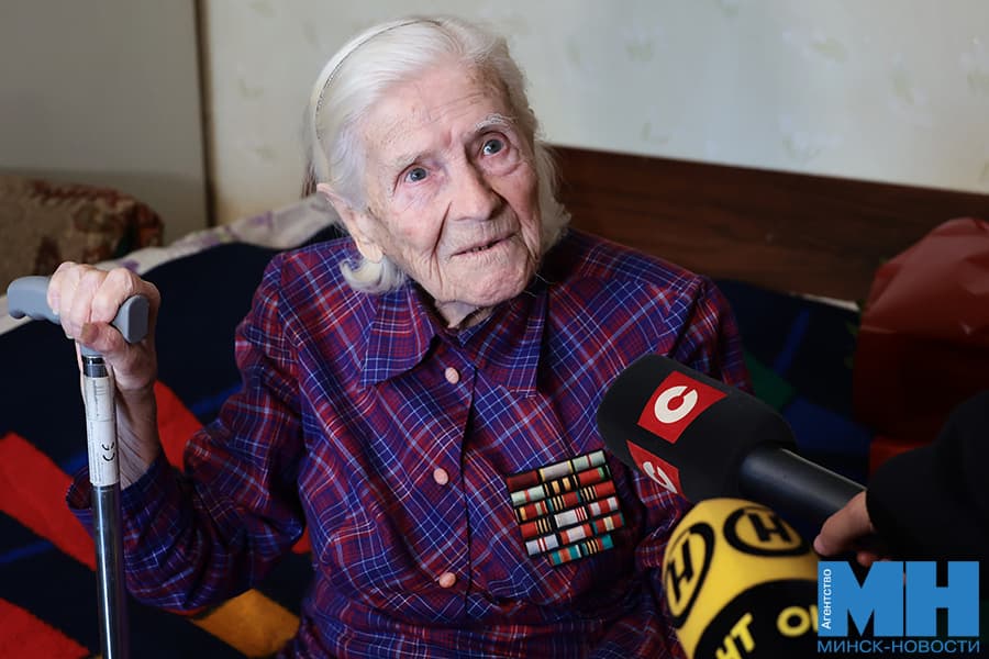 2026 10 10 obshhestvo politika pozdravlenie veterana miczevich 8 kopiya