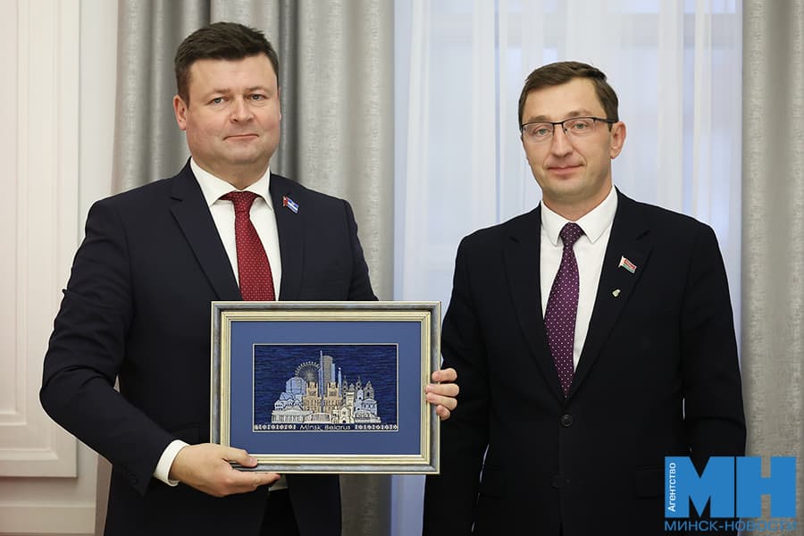 2026 10 22 mgik forum molodyh parlamentariev dvustoronnie peregovory czuran malinovskaya37 kopiya