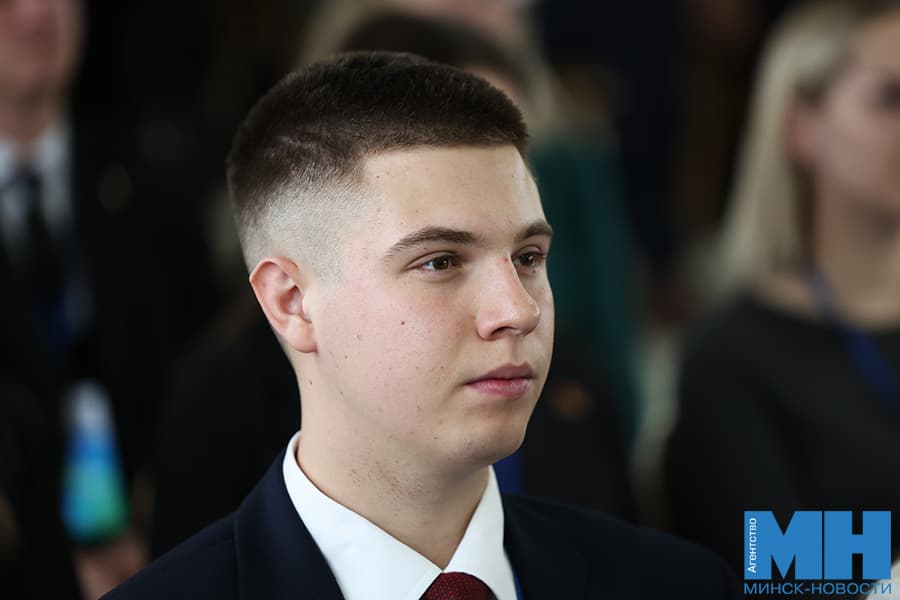 2026 10 22 mgik forum molodyh parlamentariev otkrytie czuran malinovskaya32 kopiya