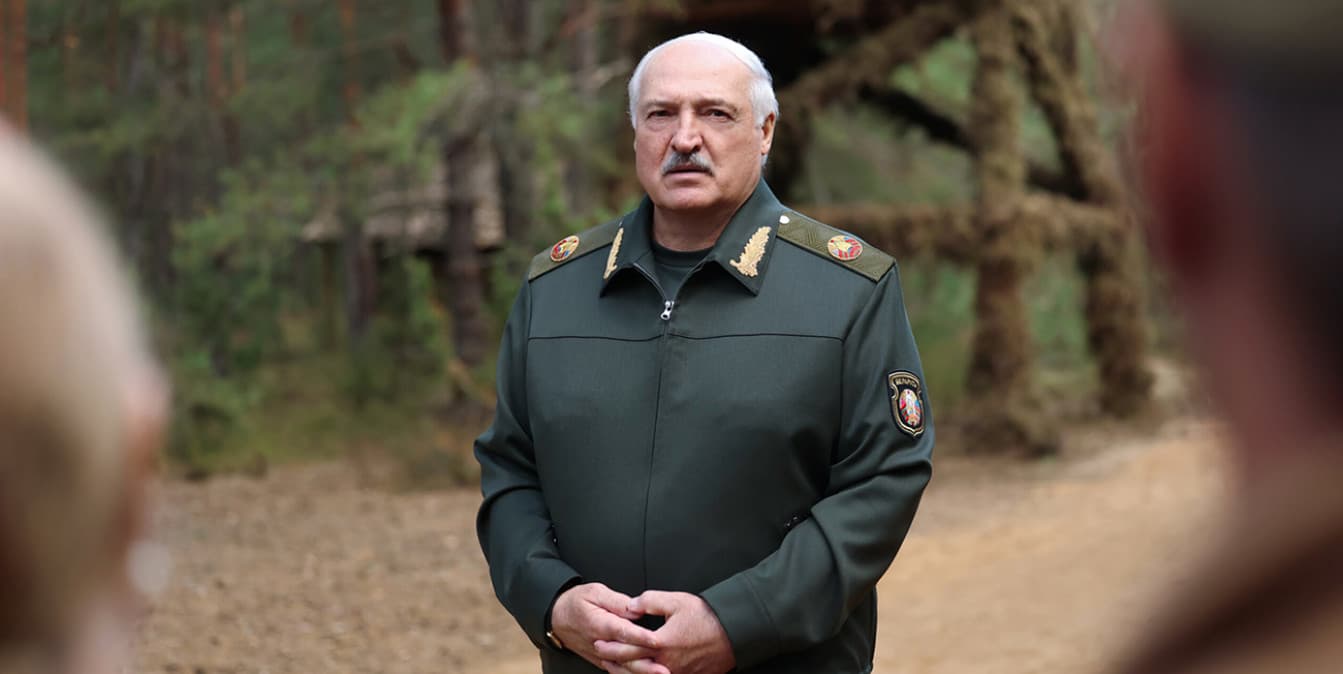 Лукашенко: 30 лет не воровал, а на 32-м году президентства точно не собираюсь это делать