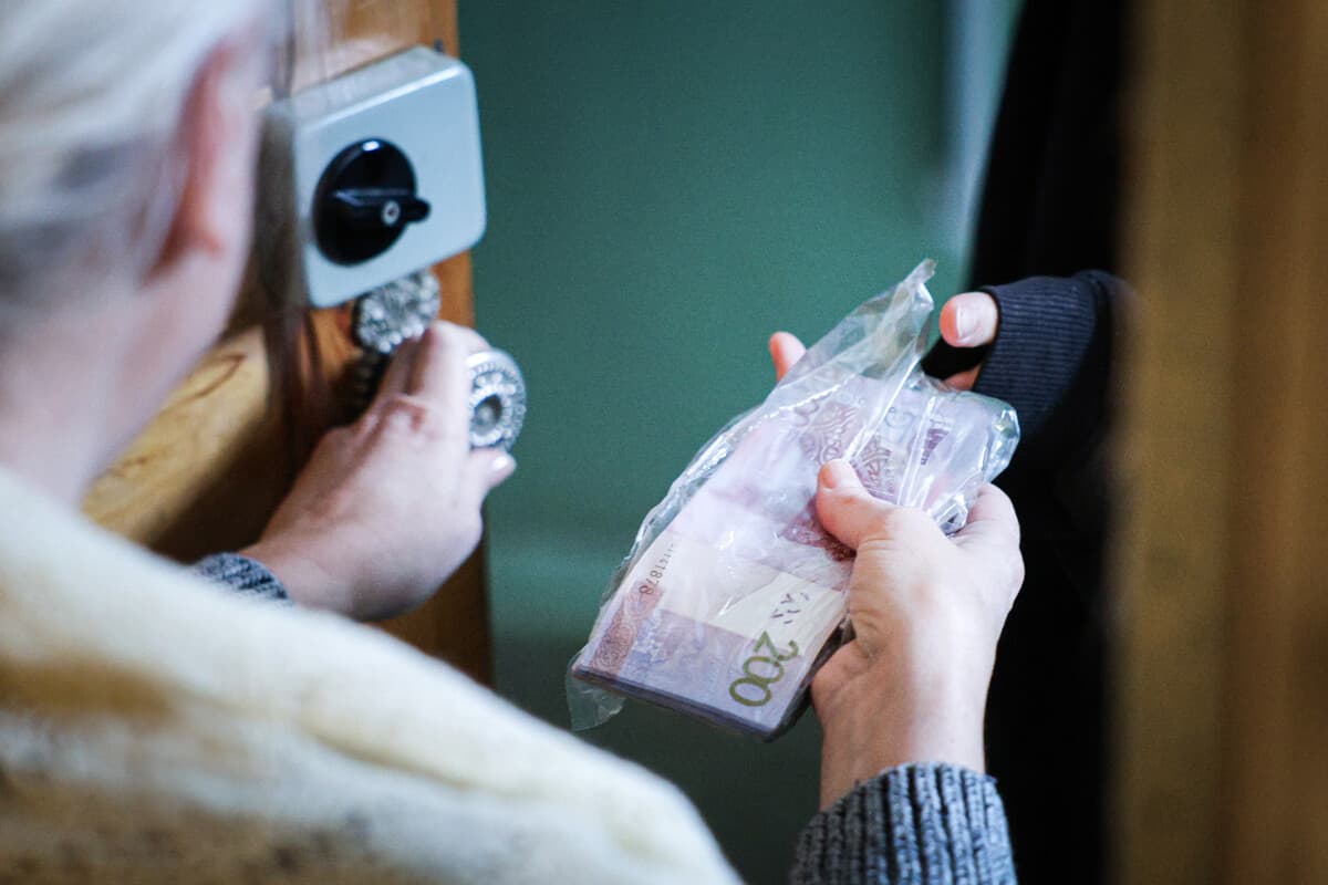 В Минске пенсионерка отдала мошенникам 48 тысяч рублей, поверив в угрозу уголовного дела