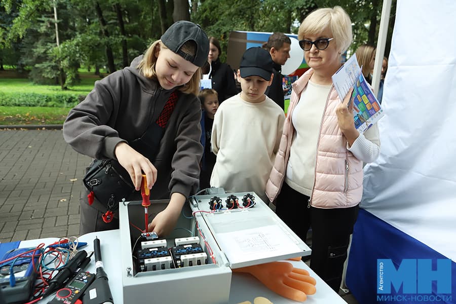 2026 09 12 mgik den goroda festival profesij pozhoga 28 kopiya