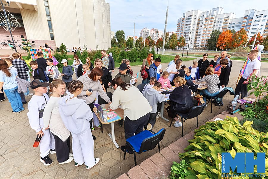 2026 09 12 prazdniki den goroda otkroj mir yarkih vozmozhnostej lukashov 19 kopiya