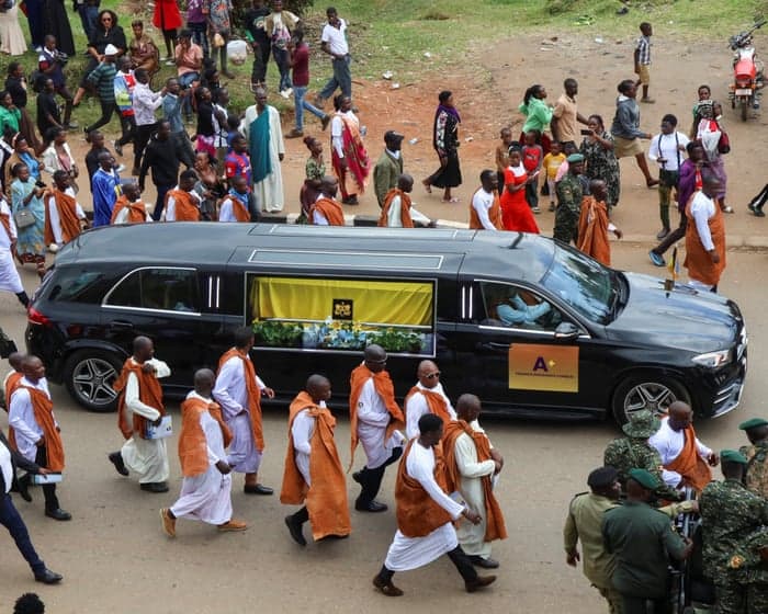 Burial of King Oyo takes place in Uganda as news anchor prepares for throne