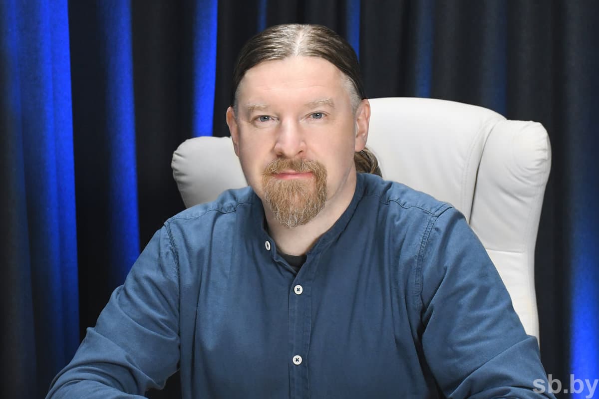Говоря о качестве продуктов питания, он отметил, что белорусская продукция неизменно пользуется спросом как внутри страны, так и за рубежом: