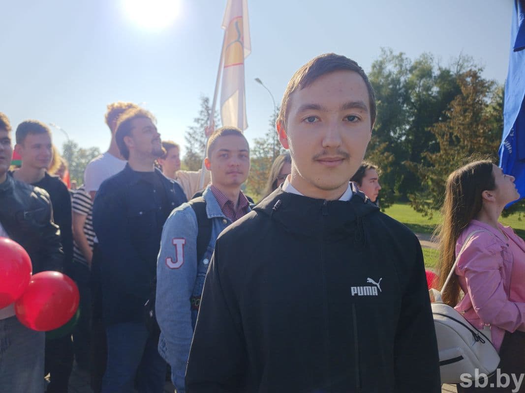 Роман Жак