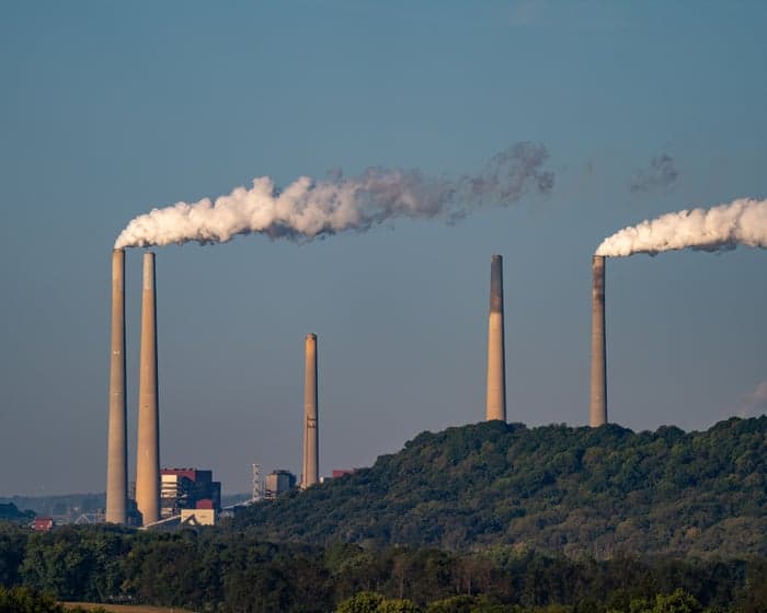 Trump EPA’s arguments for letting power plants spew unlimited pollution ‘dead wrong’