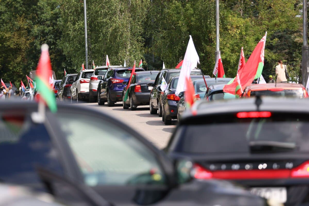 Сила — в сплоченности: участники патриотического автопробега прибыли в Березу