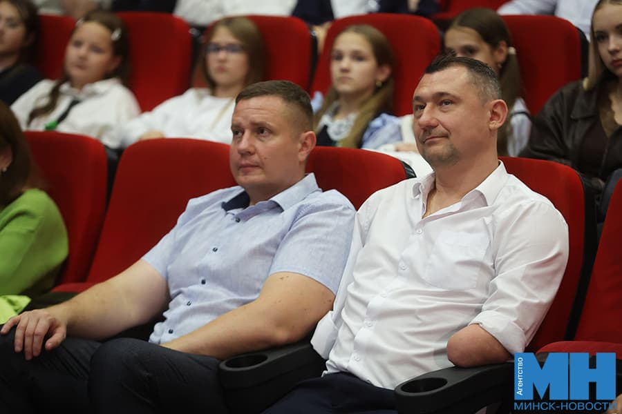 2026 09 16 kultura premera filma mir na oshhup malinovskaya09 kopiya