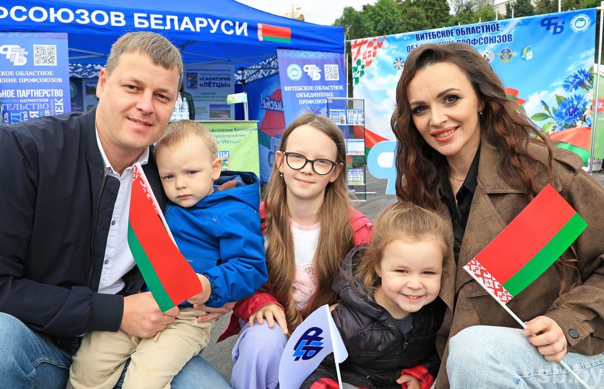 От всей души многодетная полочанка выразила слова благодарности государству и Президенту Беларуси за поддержку семей: