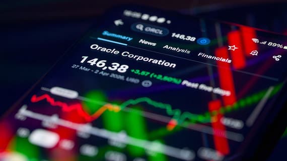 Почему призыв затормозить ИИ привел к распродажам сектора