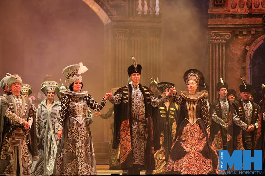 08 09 2021 kultura teatr dikaya ohota korolya staha rusak 11