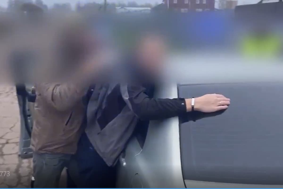 В Ярославской области сотрудники УФСБ пресекли деятельность жителей Углича, изготовивших боевое оружие