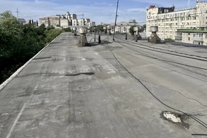 Прокуратура добилась ремонта кровли челябинской многоэтажки