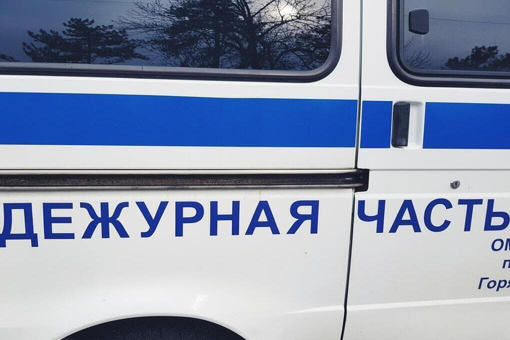 В Кореновском районе директора салона связи обвинили в передаче SIM карт