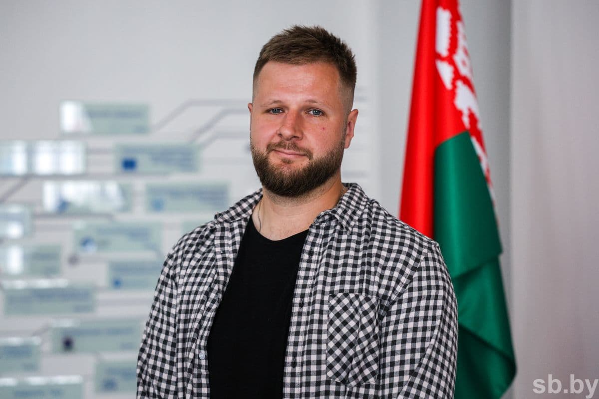 Для оператора-постановщика Сергея Торбика проект «Слово офицера» — один из самых сложных в карьере: