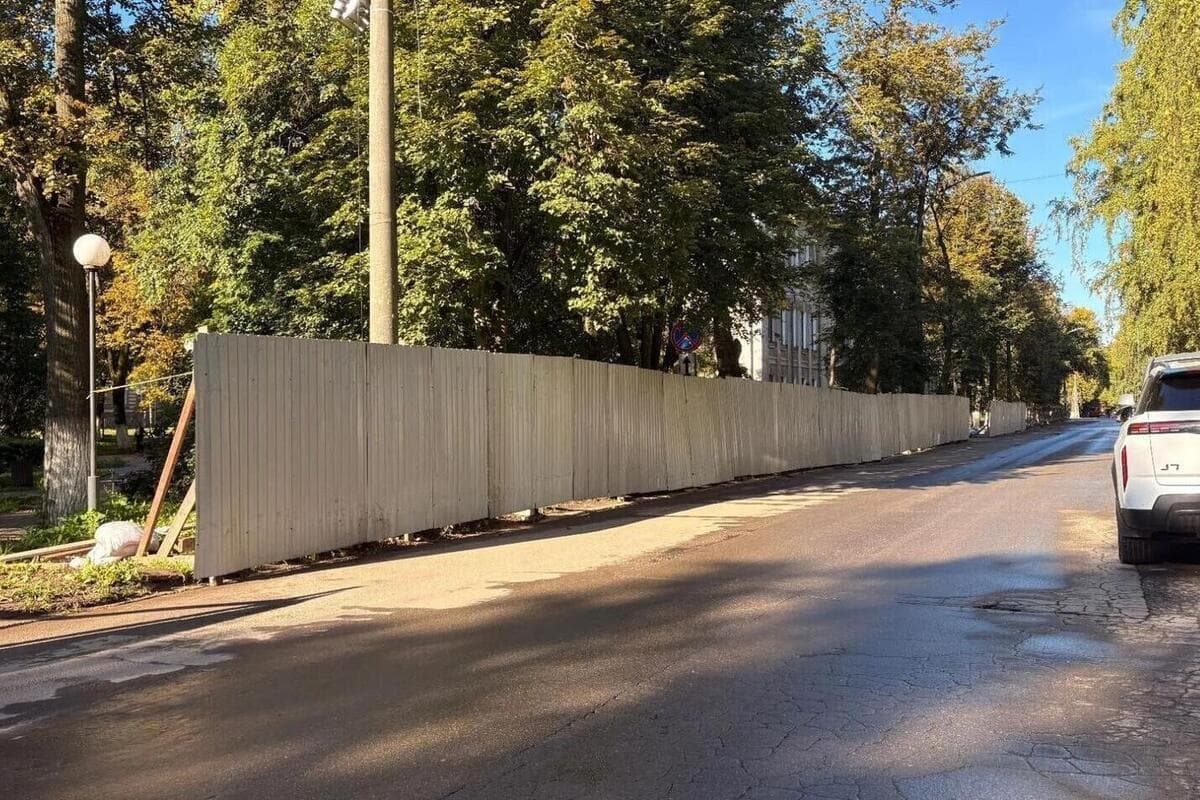 Театральный сквер в Вологде закрыли на ремонт с 21 сентября