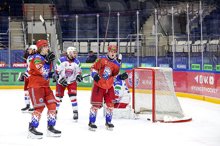 yunost v atake