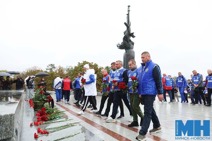 2026 09 22 mgik den bez avto veloprobeg vozlozhenie malinovskaya18 kopiya