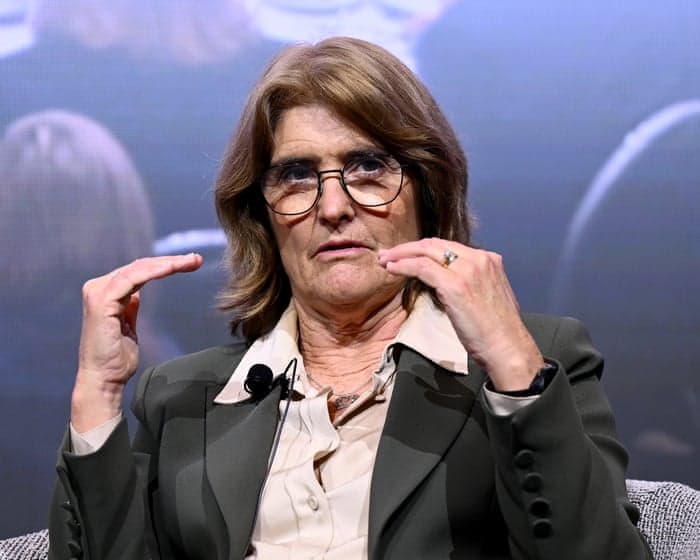 AI could be a bubble and is not yet making Australia more productive, Michele Bullock says