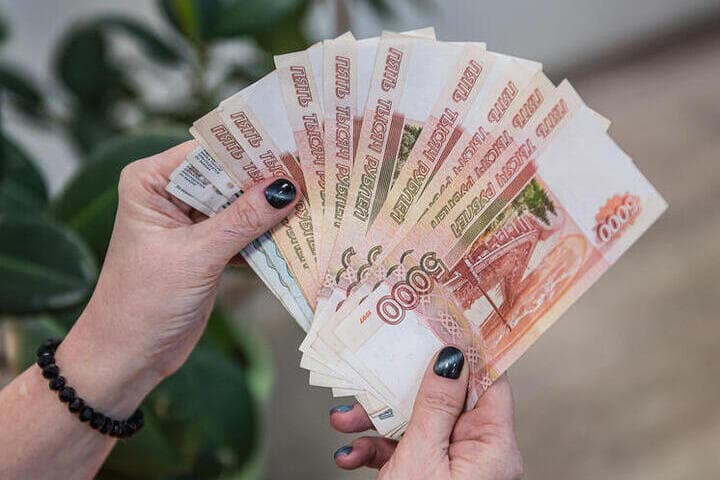 Работающим пенсионерам Новосибирска объяснили правила ежегодной индексации пенсий