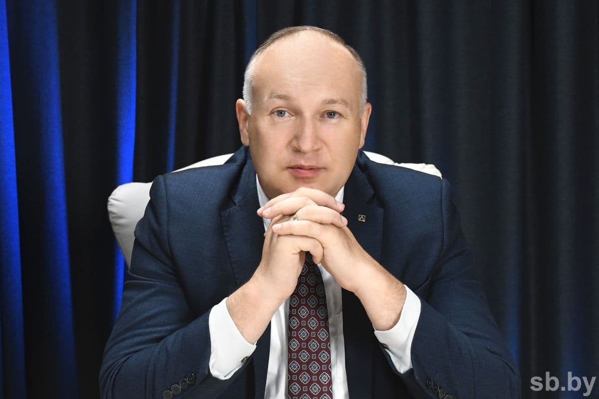 Также гость ток-шоу акцентировал внимание на идеологическом аспекте учений: