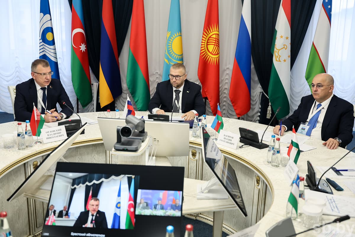 Председатель Государственного таможенного комитета Республики Беларусь Владимир Орловский акцентировал внимание, что город над Бугом для проведения столь масштабного мероприятия выбран не случайно: