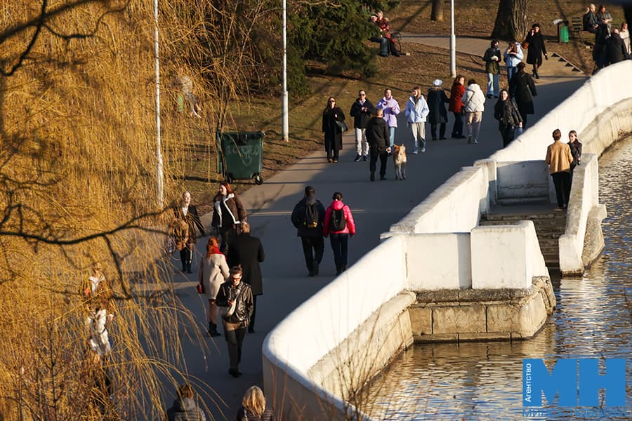 Безопасность, зарплата, доступность жилья. Какие еще вопросы больше всего волнуют белорусов