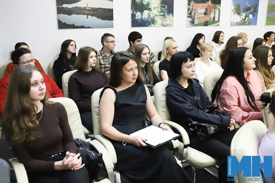 2026 09 23 obshhestvo posvyashhenie v professiyu molodyh vrachej pozhoga 03 kopiya