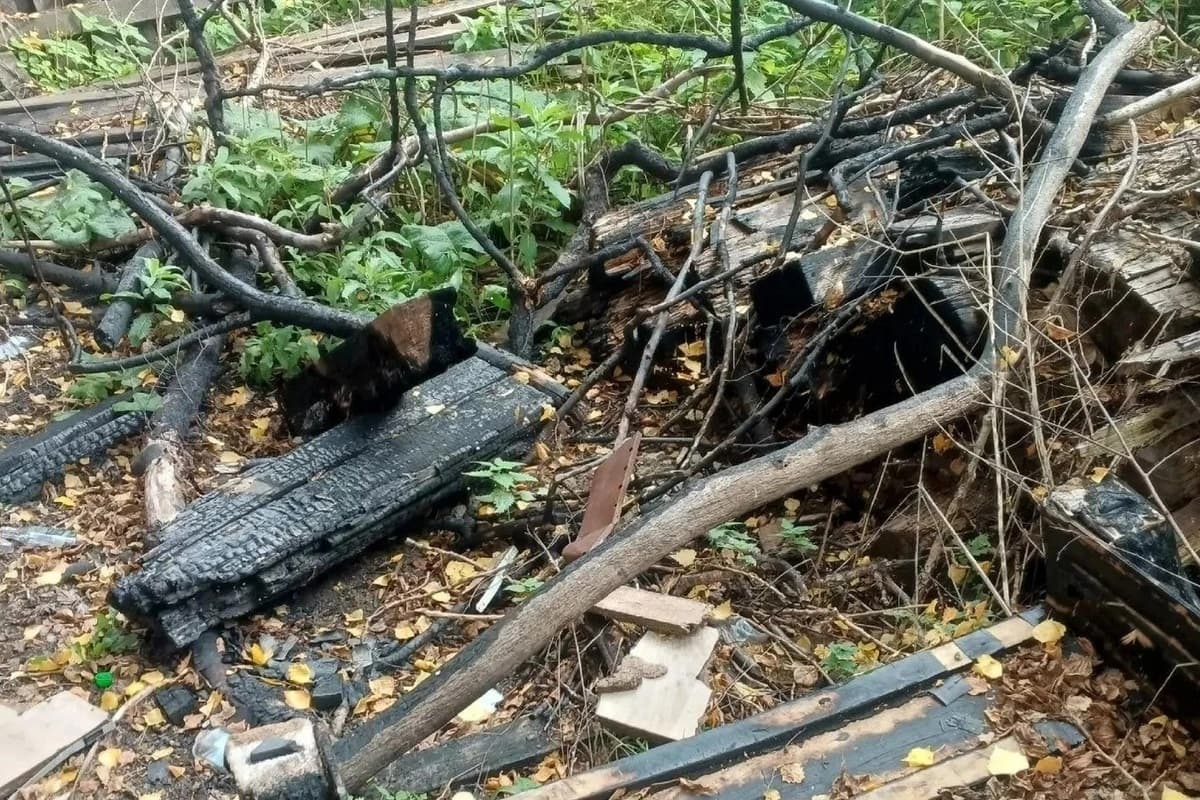 Неисправная электропроводка оставила без крыши над головой две семьи в Поназыревском округе