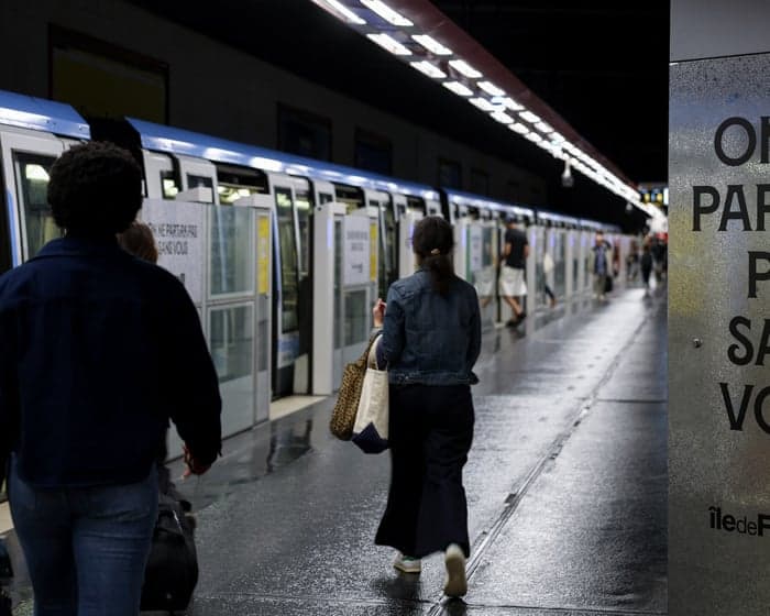 Clan leader in Paris sentenced to eight years for human trafficking