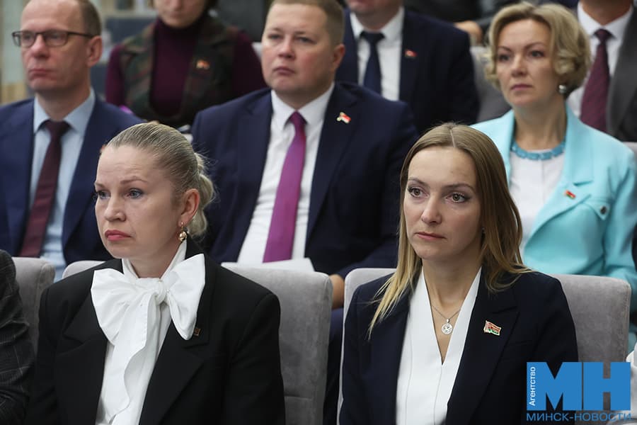 2026 09 24 mgik zasedanie molodezhnaya politika malinovskaya04 kopiya