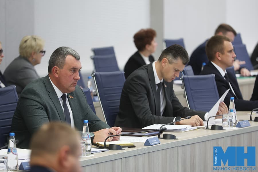 2026 09 24 mgik zasedanie molodezhnaya politika malinovskaya29 kopiya
