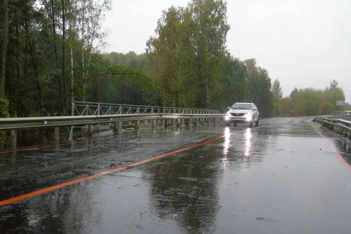 В Моршанском округе досрочно открыли движение по временному мосту через реку Пячка