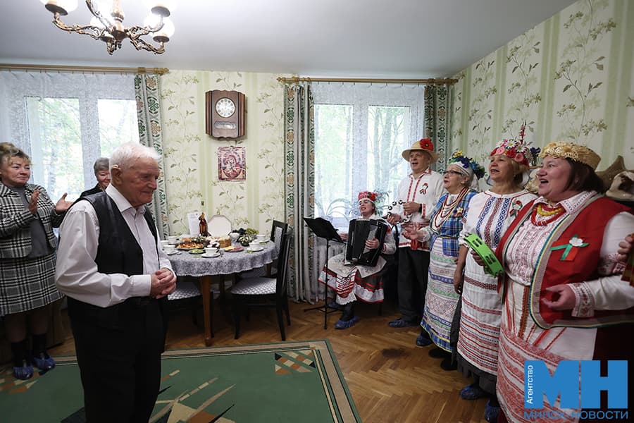 2026 09 25 soczialka pozdravlenie uchastnika vov feshhenko fedora malinovskaya17 kopiya