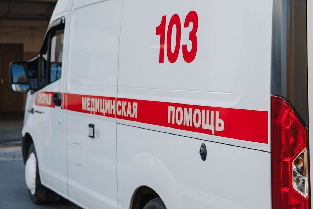 Поездка на мотоцикле закончилась госпитализацией для подростков из Ханымея