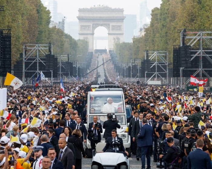 Pope Leo celebrates open-air mass before 700,000 people in Paris